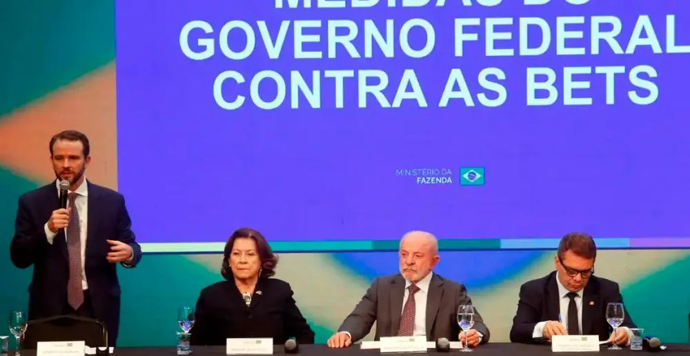 Bets que continuarem no ar após prazo serão bloqueadas, diz Durigan