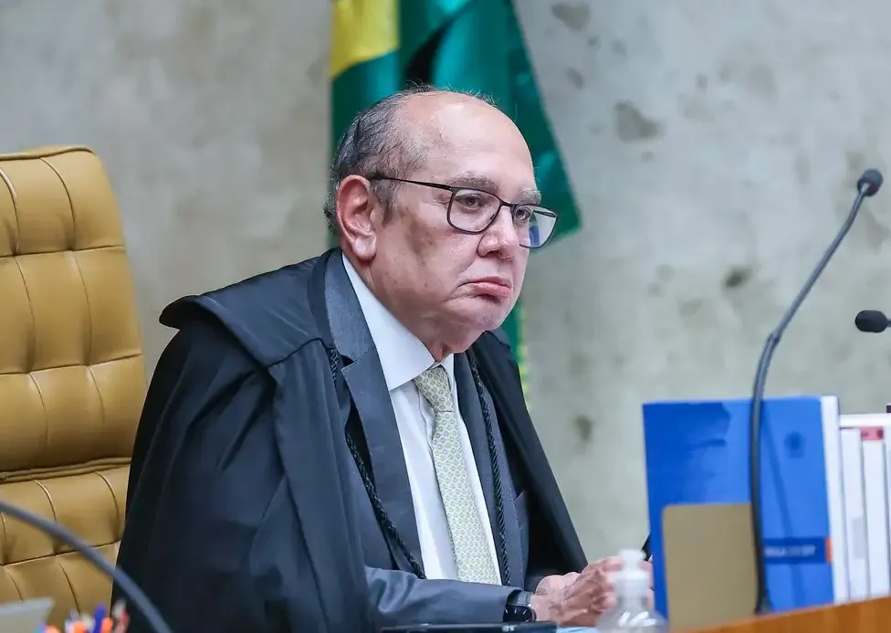 Mendes quer identificação de ministros citados no caso Master