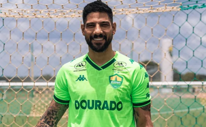 Goleiro do Cuiabá rompe tendão e deve ficar até cinco meses afastado